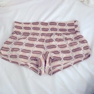 Acacia silk shorts size S